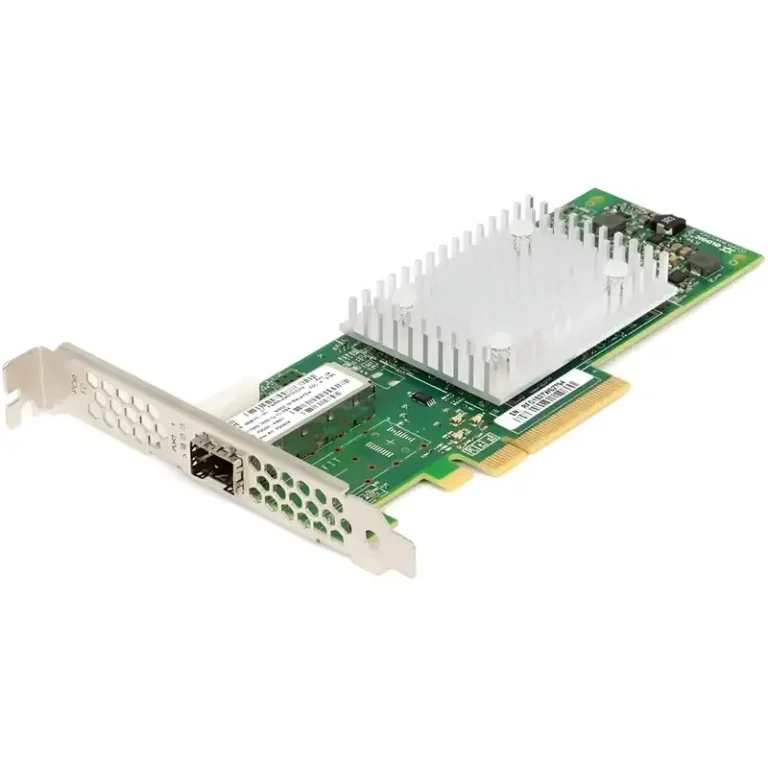 HPE SN1100Q 16Gb 1 Port Fibre Channel HBA P9D93A showing single SFP+ cage, large silver heatsink, and PCIe edge connector.