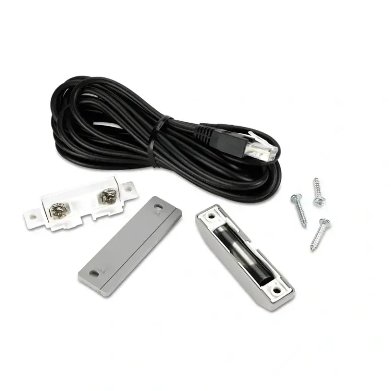 APC NetBotz NBES0303S door switch sensor kit with magnetic contacts brackets RJ45 cable and screws.